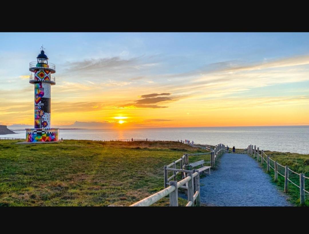 Apartamento Vicsus Ajo Esterno foto